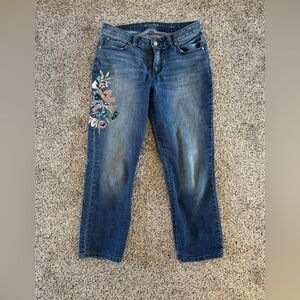 Jennifer Lopez Flowers Floral Embroidered Capri Jeans Size 4 EUC